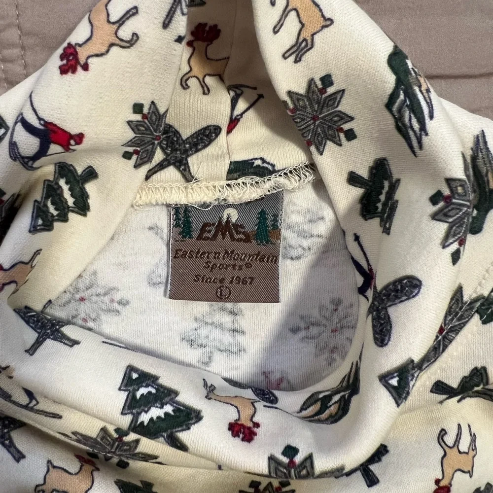 Eastern Mountain Sports Cream Patterned Turtleneck - Picture 2 of 6